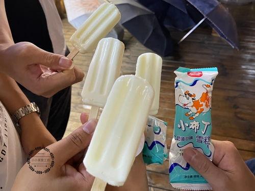 沙雕小孩网红雪糕图片,萌态可掬萌翻网友