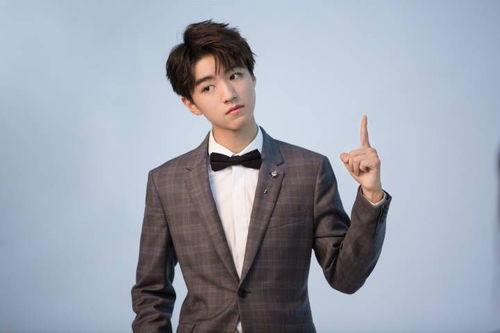 王俊凯最新消息爆料,揭秘偶像背后的故事与成长历程