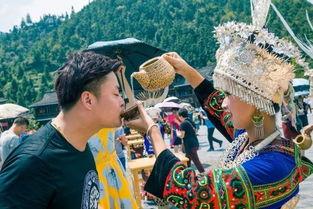 苗寨吃瓜事件视频,一场引发热议的乡村美食风波